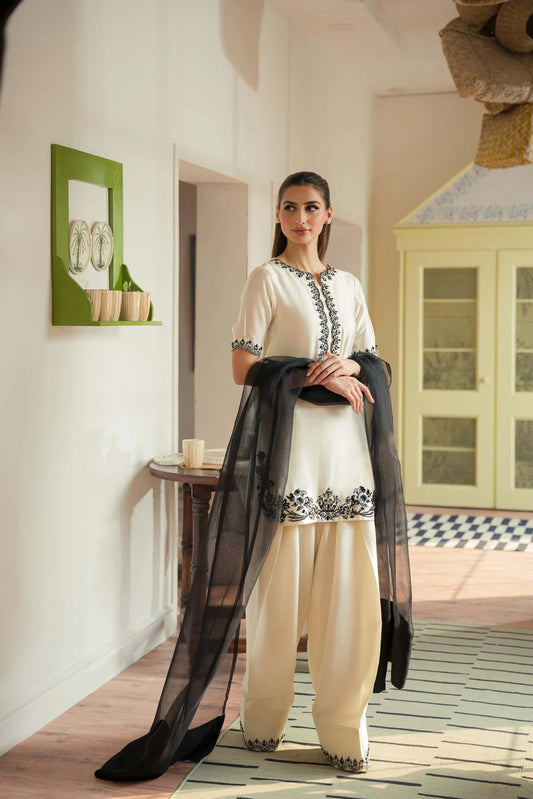 Raya formal farshi shalwar by Uzman Yasen